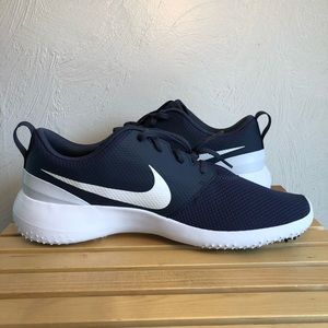 aa1837 nike
